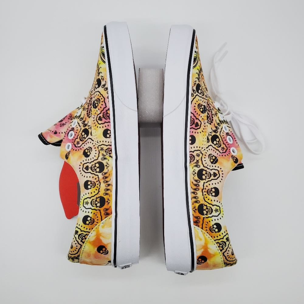 Vans Era Skulls Bandana - Picture 4 of 10